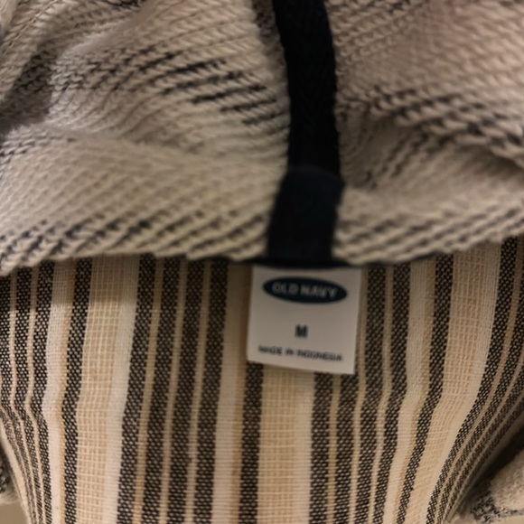 Lightweight Striped Old navy Sweatshirt - Picture 3 of 6
